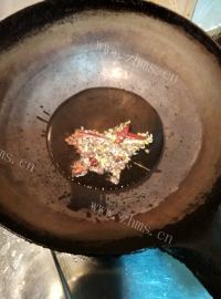 美味的家常酱香孜然炒田螺做法图解7)