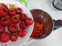 美味的自制山楂果茶#多效护做法图解4)