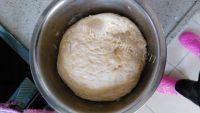 自制海苔肉松面包做法图解3)