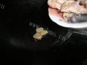 家常菜红烧栗子鸡做法图解4)