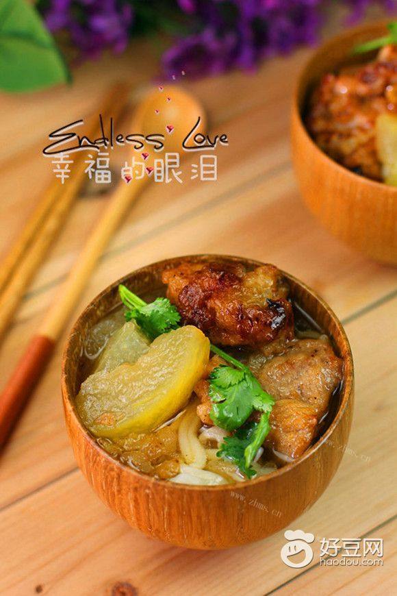 台湾名小吃 排骨酥面