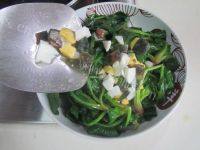 美味的上汤菠菜做法图解9)