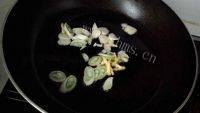 清淡炒白菜做法图解3)