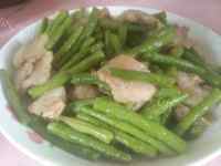 家常菜五花肉炒豆角