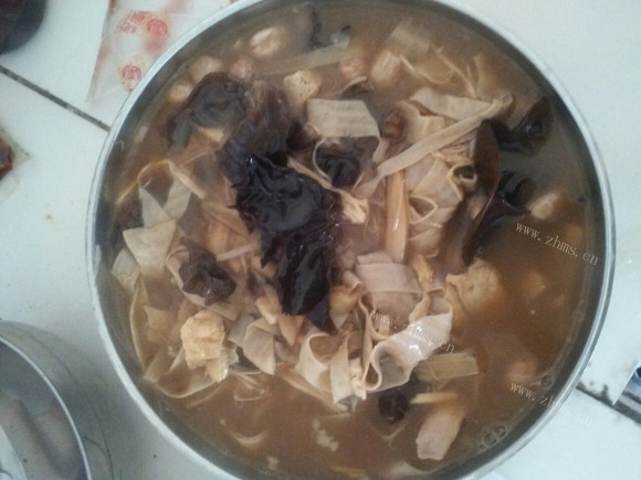 色香味俱全的胡辣汤
