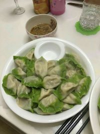 美味的翡翠饺子