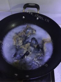唇齿留香的乌鸡汤做法图解1)