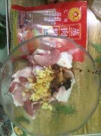 家常菜粉蒸肉做法图解3)