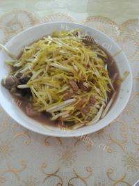家常菜蒜黄炒肉