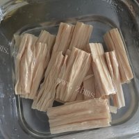 五味俱全的腐竹拌鸡丝做法图解1)
