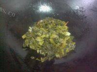 开胃的麻辣酸菜鱼做法图解6)