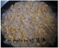 自制黄豆肉皮冻做法图解11)