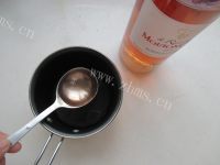 美味的红酒肉桂焦糖山药做法图解6)