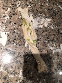 自制葱香手抓饼做法图解10)