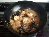 好吃的黑木耳枸杞炒鱼块的做法图解十三