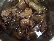家常菜辣椒炒木耳做法图解2)