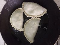 DIY韭菜盒子做法图解10)