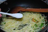 香脆的青椒土豆丝