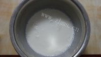 口感饱满的红豆冰皮月饼做法图解3)