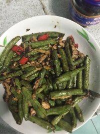 家常菜榄菜肉末四季豆