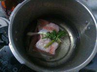 家常菜盐菜扣肉做法图解2)