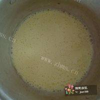 美味的酸奶蛋糕做法图解4)