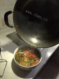 水煮牛肉做法图解6)