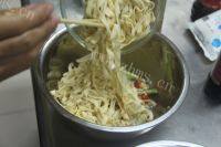 家常菜凉拌豆腐丝做法图解2)