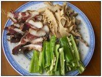 家常菜笋干炒腊肉做法图解4)