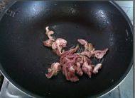秀色可餐的土豆炒肉丝做法图解3)