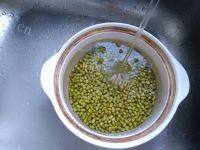 自制绿豆芽做法图解1)