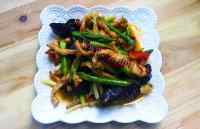 家常菜芦笋肉丝