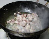 美美厨房之红烧羊肉煲做法图解6)