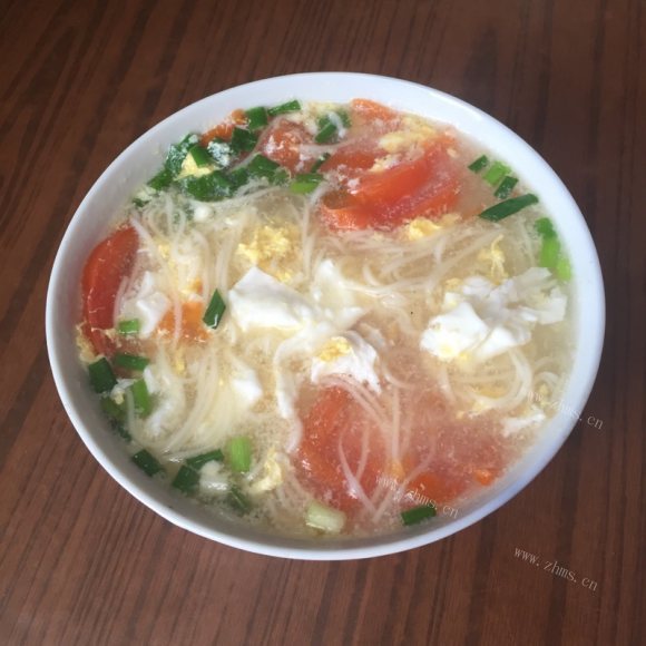 色香味浓的西红柿鸡蛋面