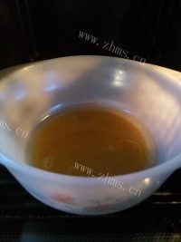 方便快捷的微波炒鸡蛋韭菜做法图解4)
