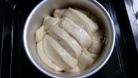 香气浓郁的日式炼乳面包做法图解12)