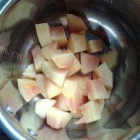 易做的木瓜枸杞糖水的做法图解三