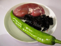 家常菜爆炒腰片做法图解1)