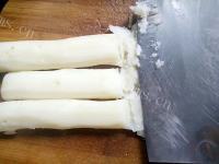 美味的鸡肉丸子汤做法图解4)