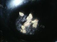 很滋补的鱼头汤做法图解5)