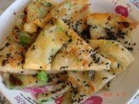 自己做的黑芝麻葱油饼