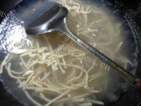 白菜芯炒千张丝做法图解3)