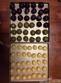 自制广式蛋黄莲蓉月饼做法图解3)