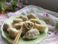 自己做的猪肉玉米饺子