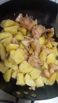 DIY鸡腿炖土豆