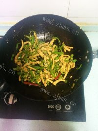 唇齿留香的青椒肉丝做法图解12)