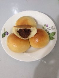 芳香四溢的豆沙面包做法图解10)