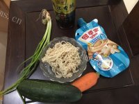 花生酱拌干捞面做法图解1)