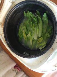美味的生菜粥做法图解4)
