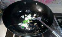 美味的酱香豆芽做法图解4)